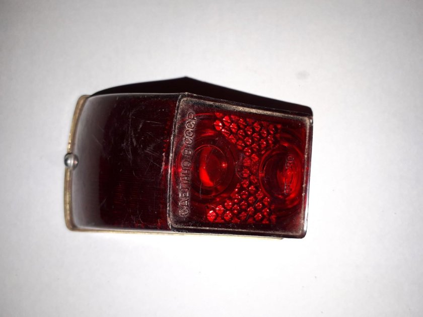 Задний фонарь ИЖ Планета 5