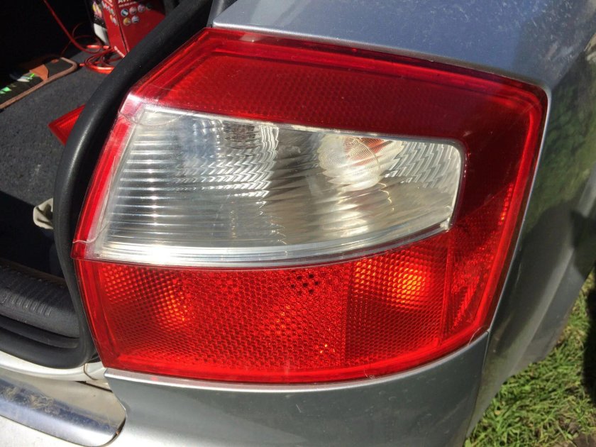 Задний стопарь 11