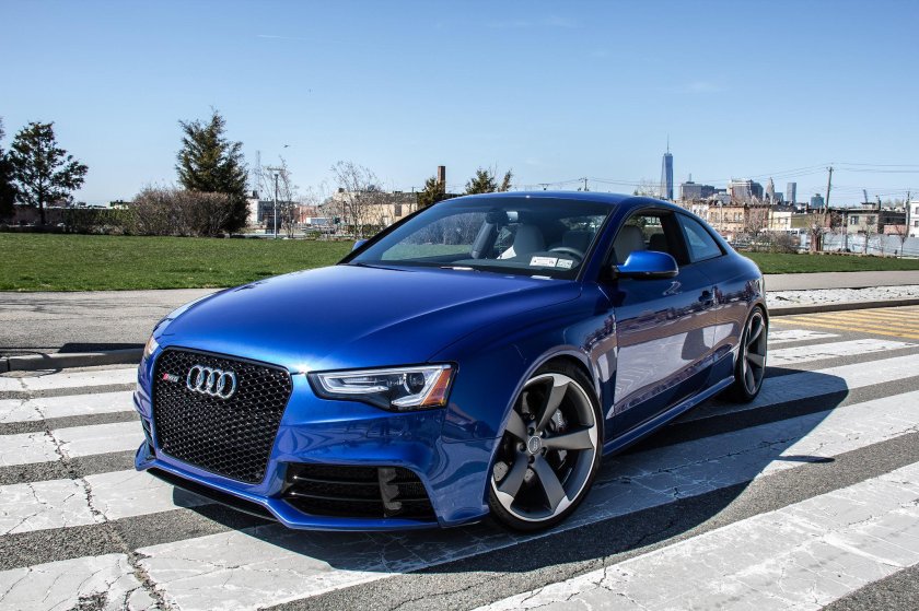 Ауди rs5 2016