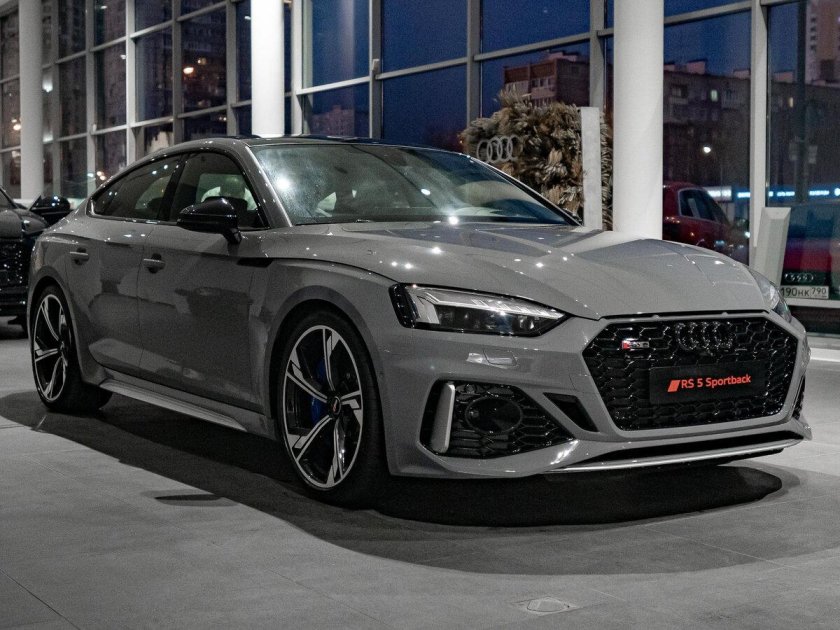 Rs5 Audi лифтбек
