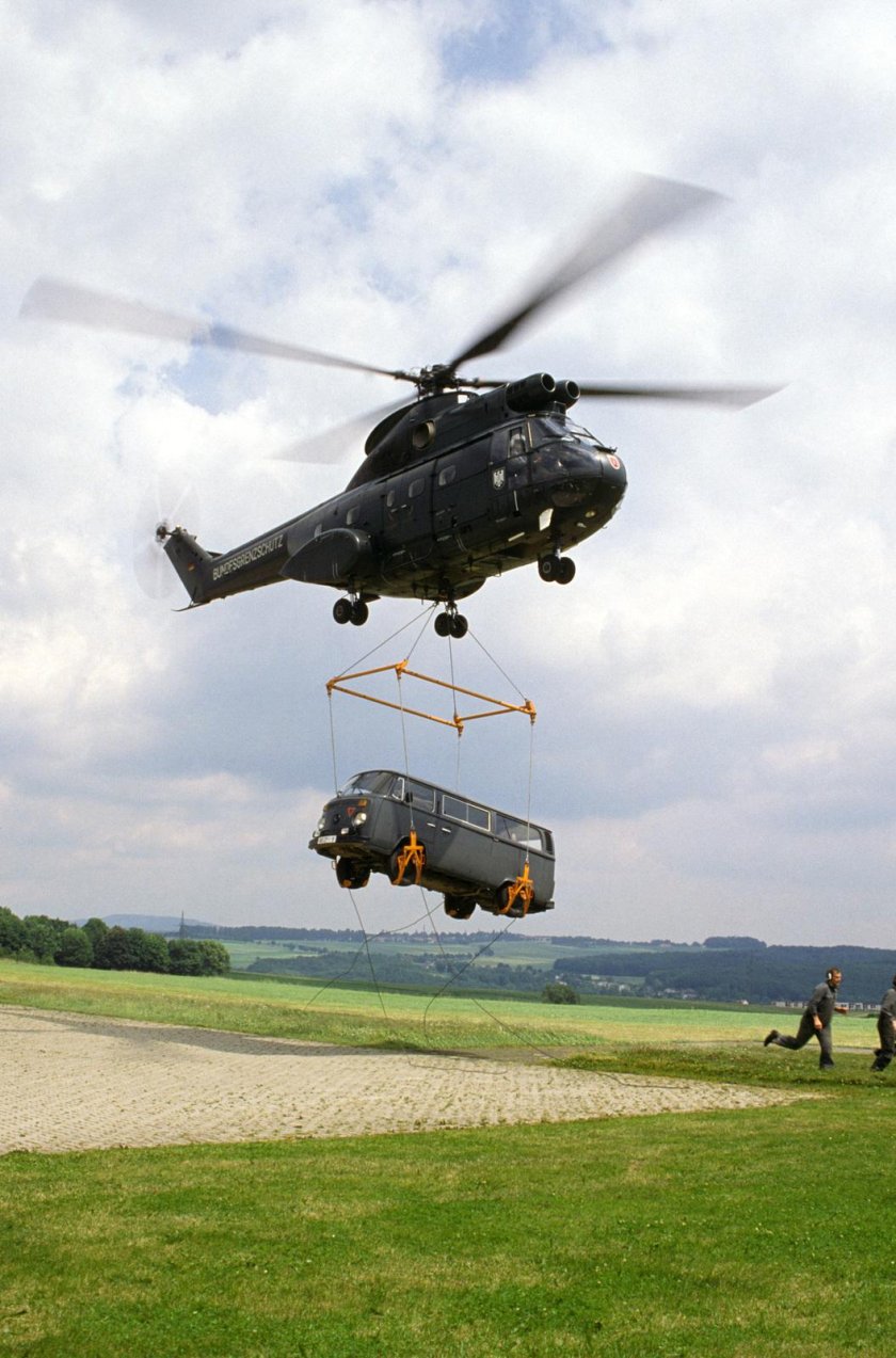 Sa 330 Puma вертолет