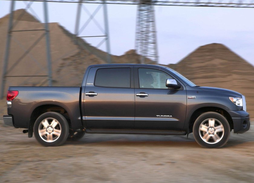 Toyota Tundra II CREWMAX 2007