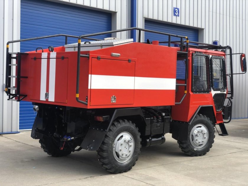 Тракторное шасси ш 406