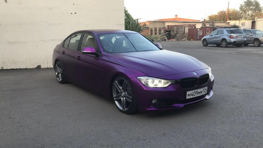 BMW f30 фиолетовая