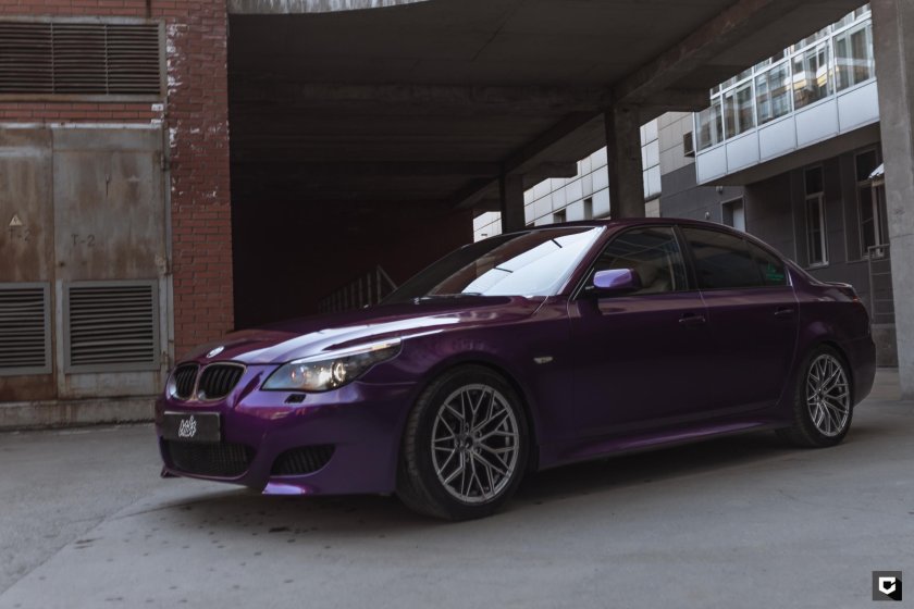 Бмв м 5 фиолетовая