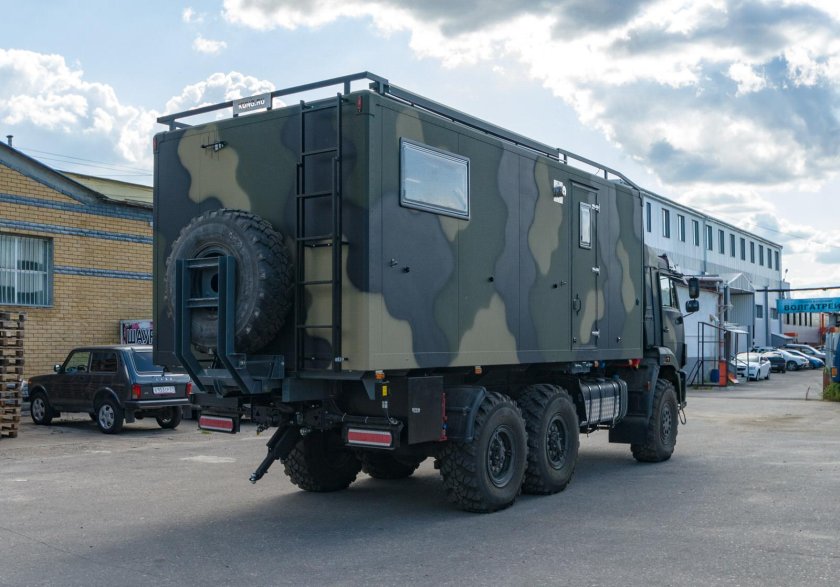 КАМАЗ 43118 автодом