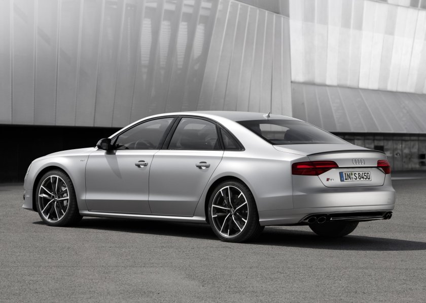 Audi s8 Plus