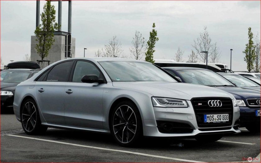 Audi s8 d4