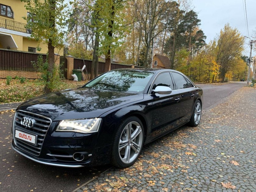 Audi s8 d4