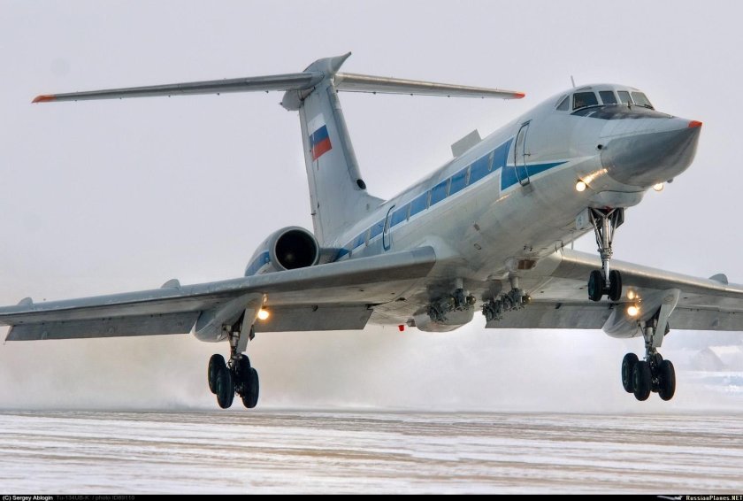 Самолет ту-134 УБЛ