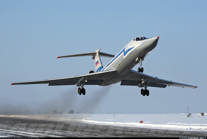 Ту-134убл Волга