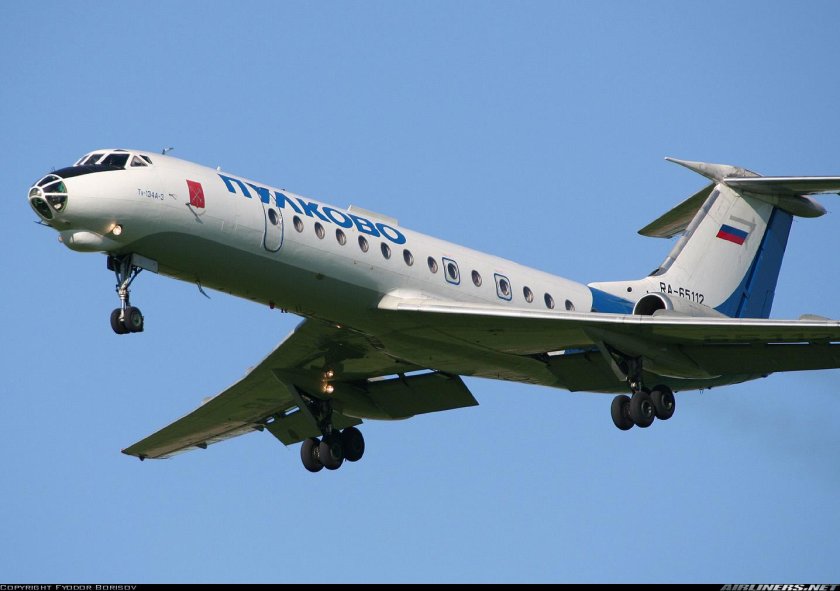 Самолет ту 134