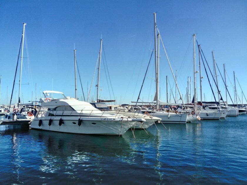 Яхтенный порт Марина порт Созопол