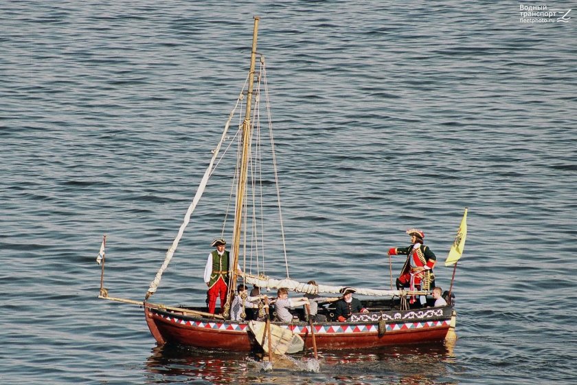 Ботик Петра 1