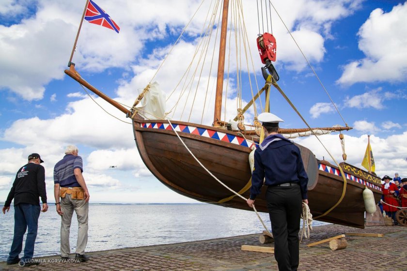 Ботик Петра 1