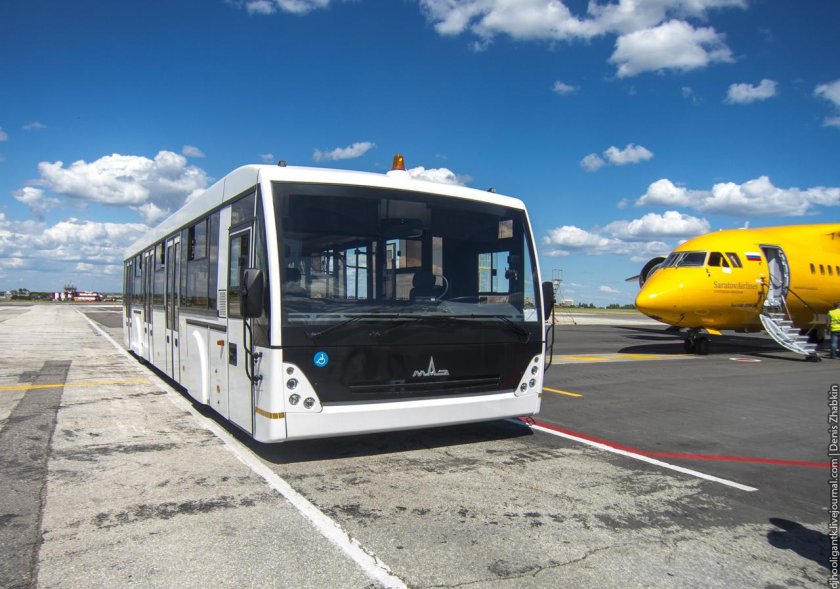 Перронный МАЗ-171