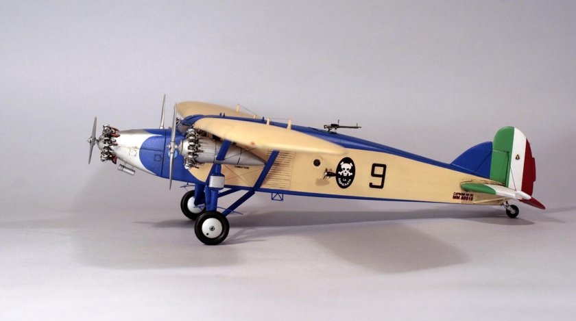 Caproni ca101 1:72