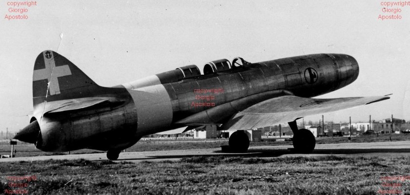 Самолет Caproni-Campini n.1