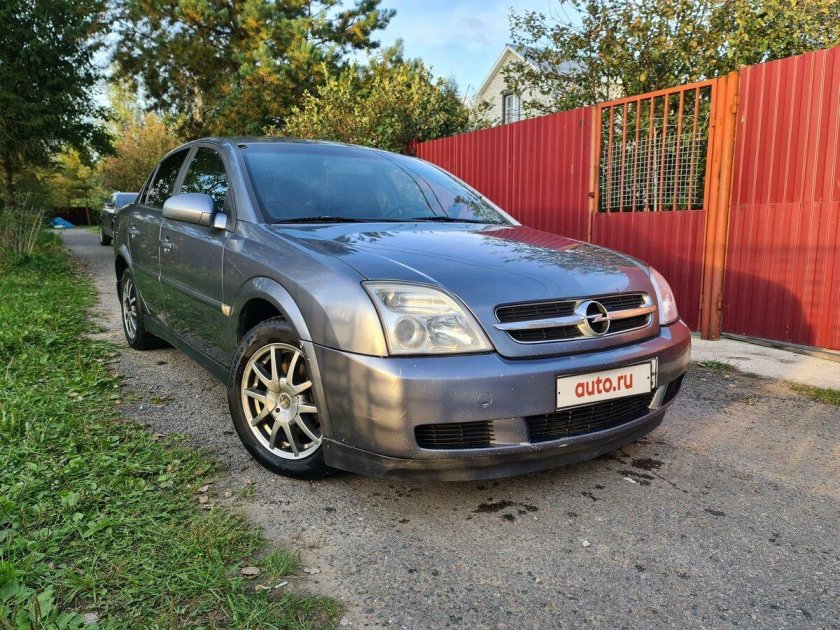 Opel 2003 Vectra седан