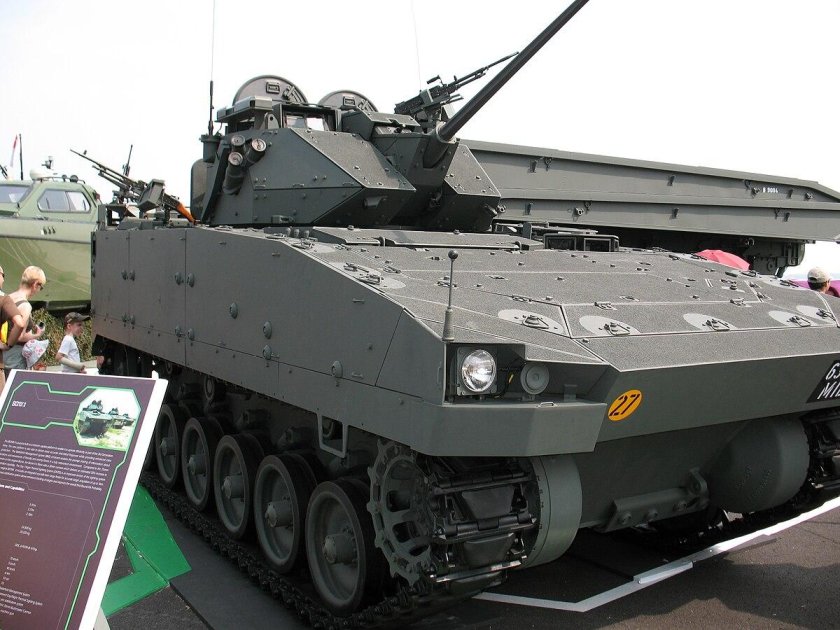 Сингапурская БМП Bionix IFV