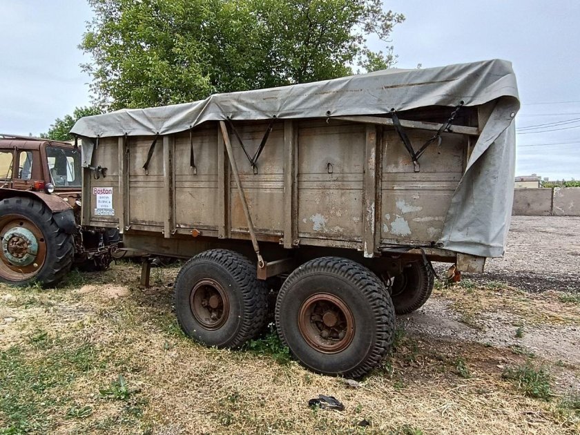 Прицеп тракторный 2 птс 4