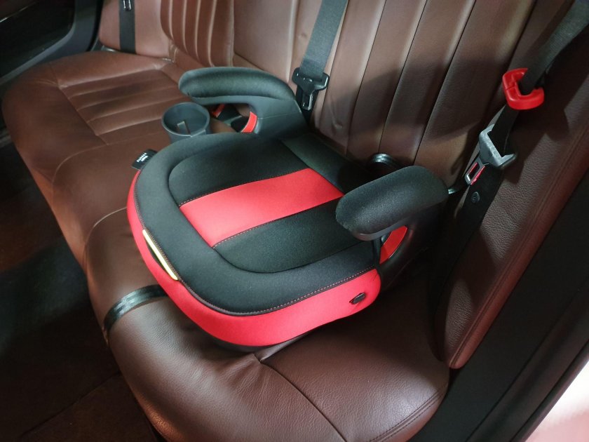 Бустер Peg-Perego viaggio