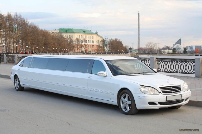 Мерседес 220 Пульман