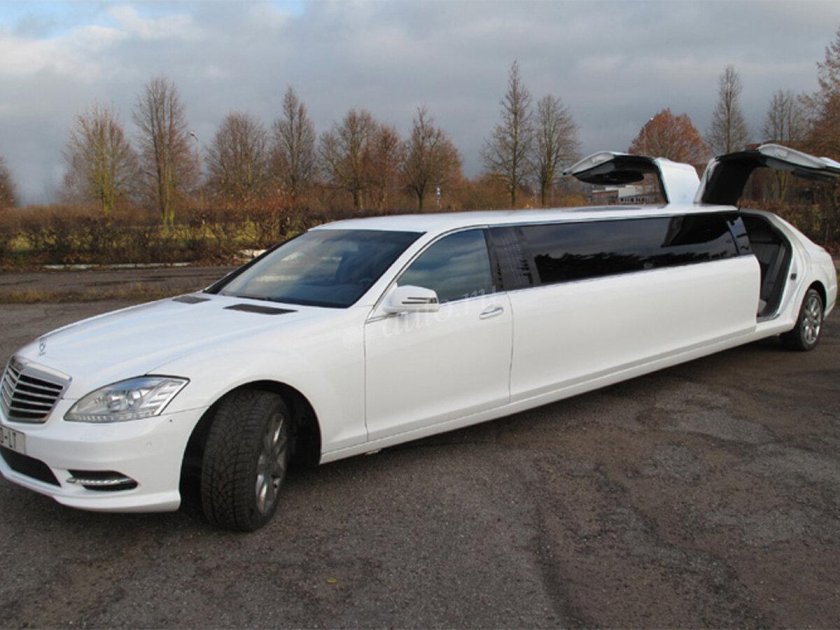 Мерседес 221 лимузин