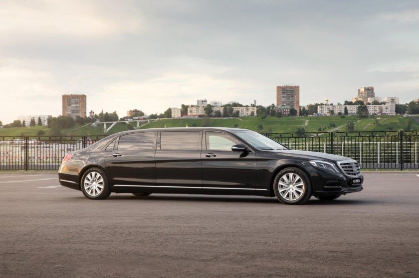 Мерседес Майбах лимузин