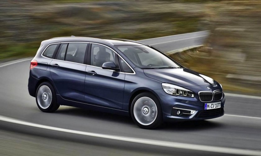 БМВ компактвэн