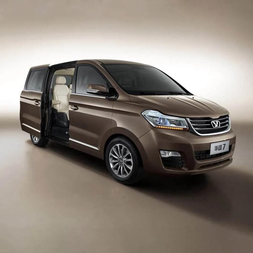 Минивэн Huasong 7