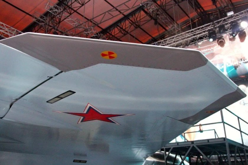 Су 75 кабина