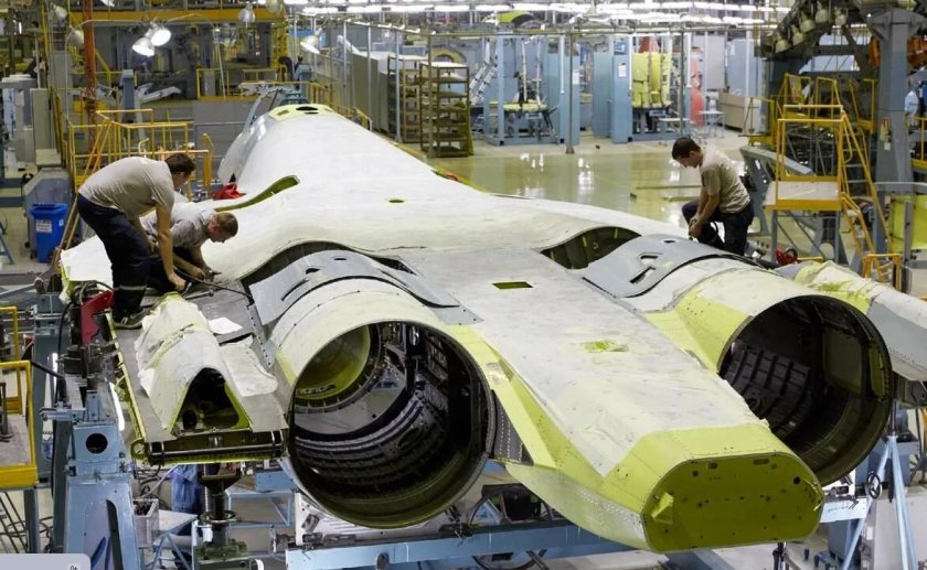 Серийный Су-57 КНААЗ