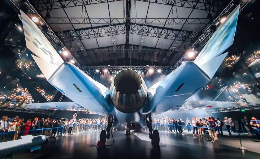 Новый истребитель на Макс 2021 Checkmate