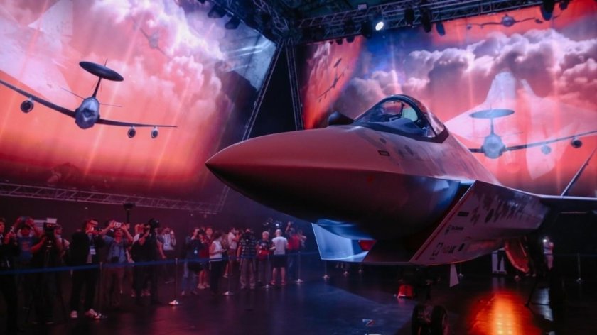 Новый российский истребитель Макс 2021