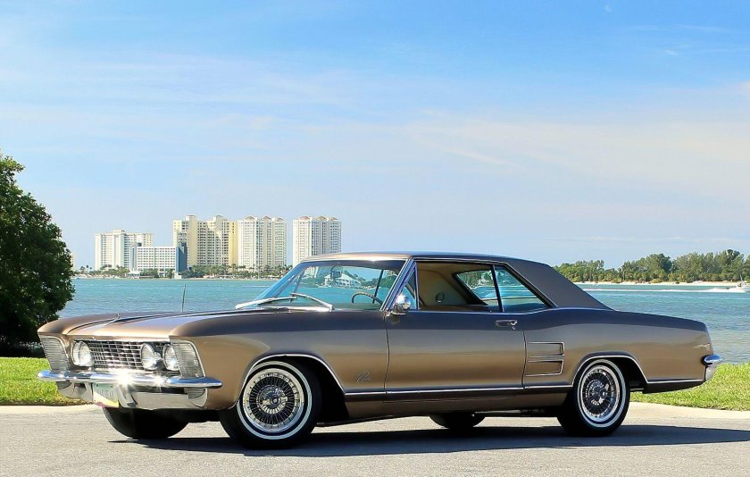 Buick Riviera 1964