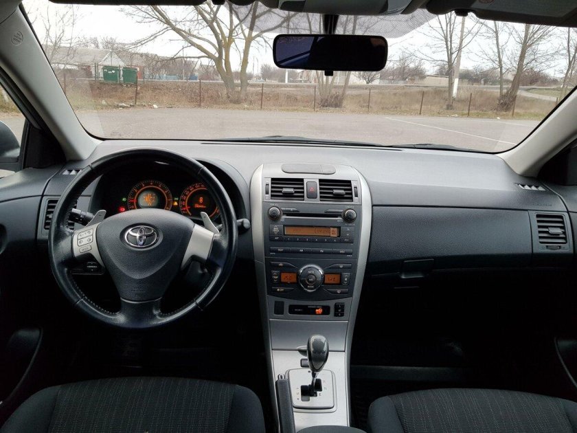 Тойота Королла 2008 автомат
