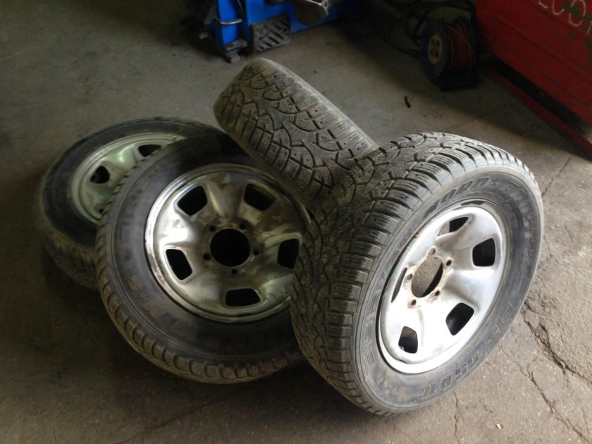 Диски Сузуки эскудо r16