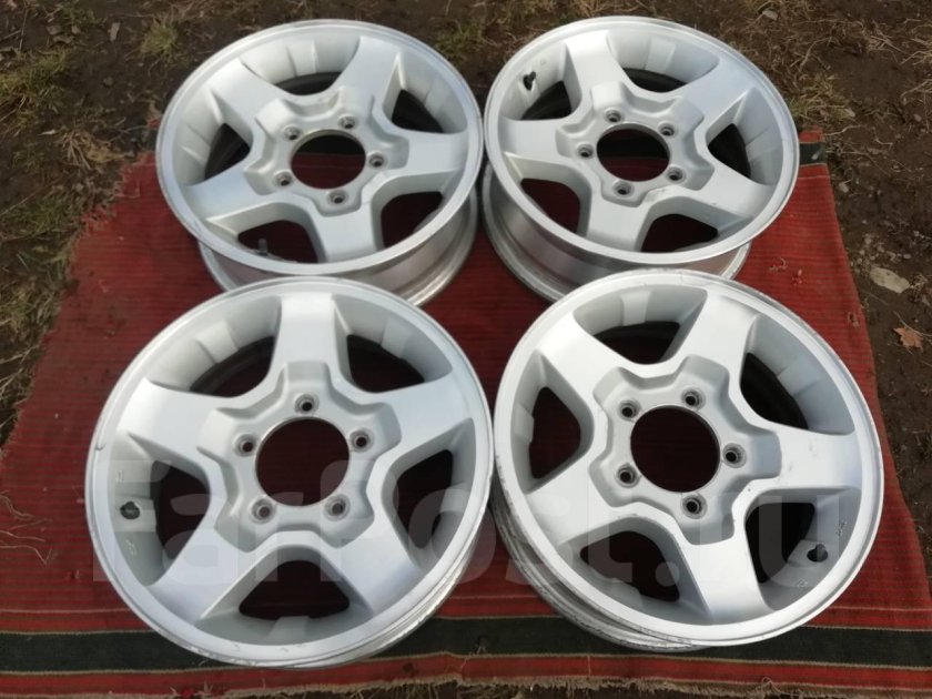 Диски Сузуки эскудо r16