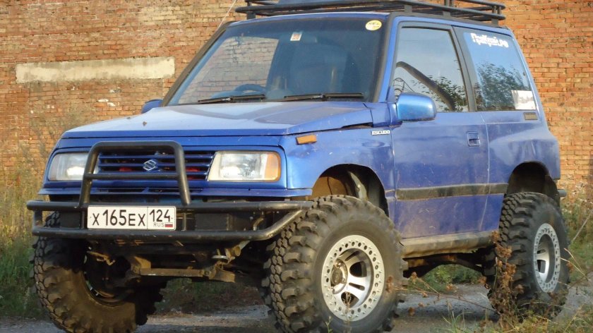 Suzuki Escudo 1 поколение