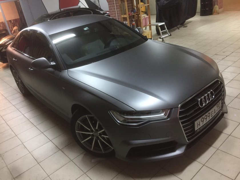 Ауди а6 черная матовая