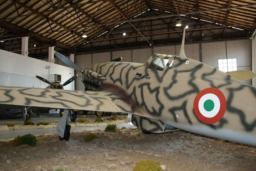 Macchi m.33