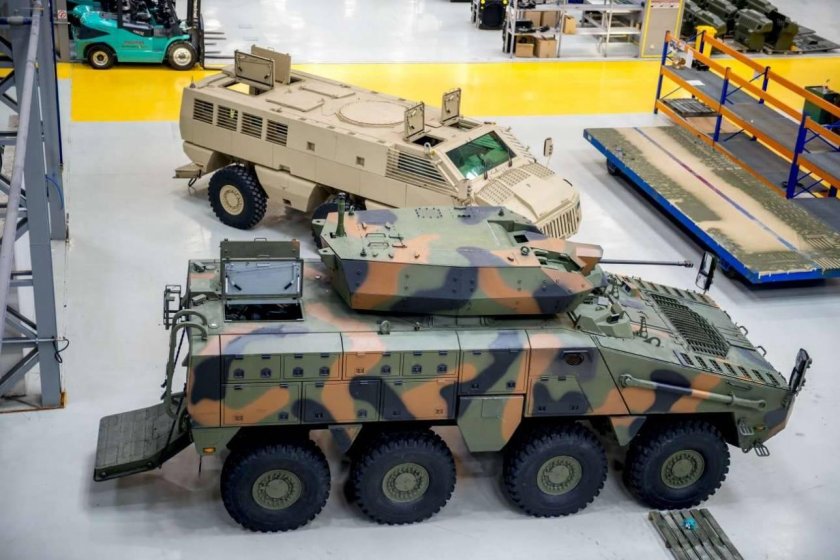 БТР Mbombe 8