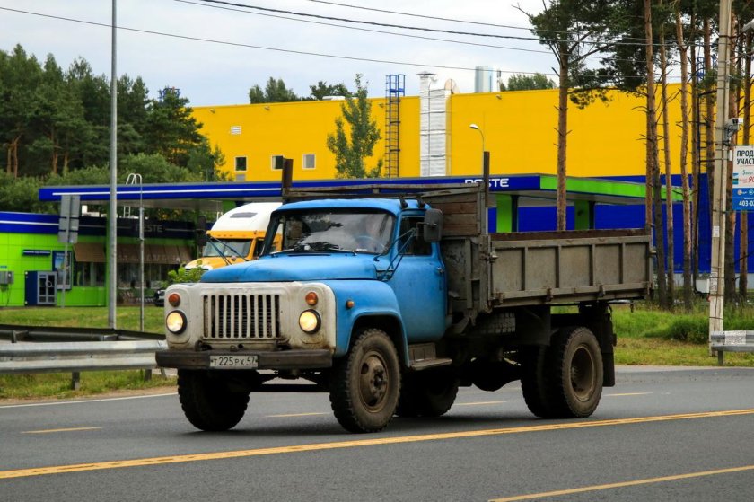 ГАЗ 53