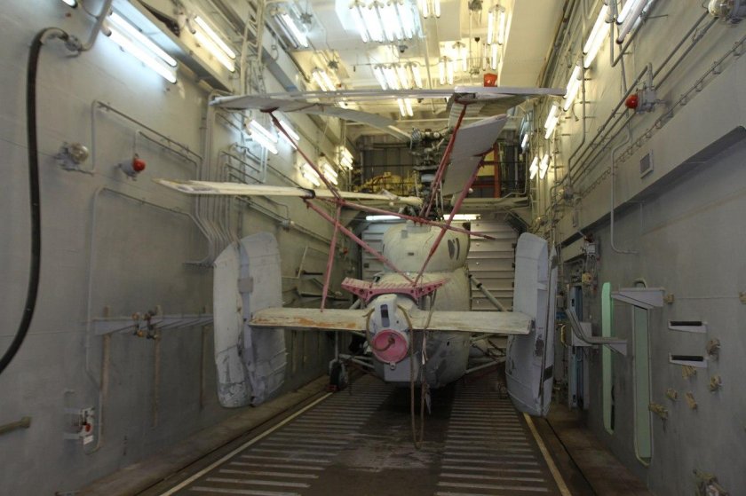 БДК Иван Грен проекта 1171.1