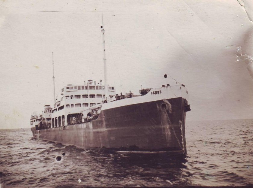 Танкер красное Сормово