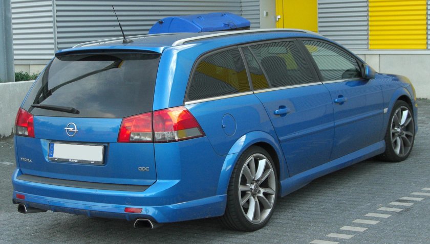 Opel Vectra c 2.2 универсал