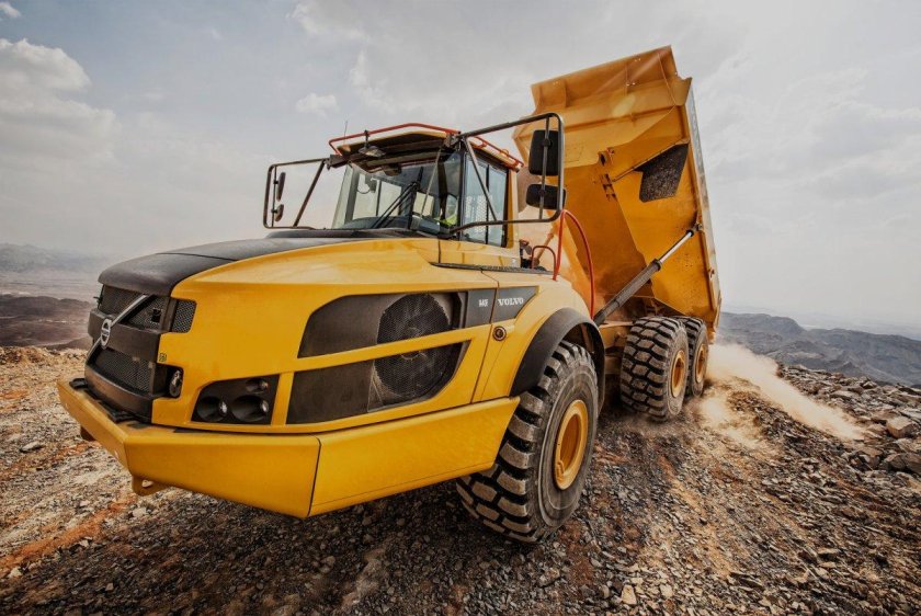 Сочленённый самосвал Volvo a40f