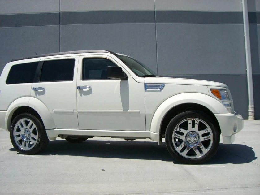 Dodge Nitro 2013