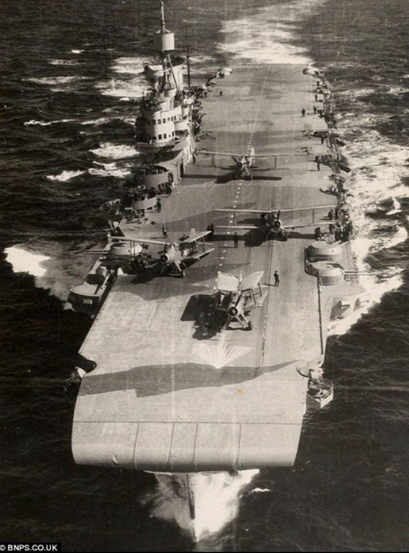 Авианосец 2 мировой